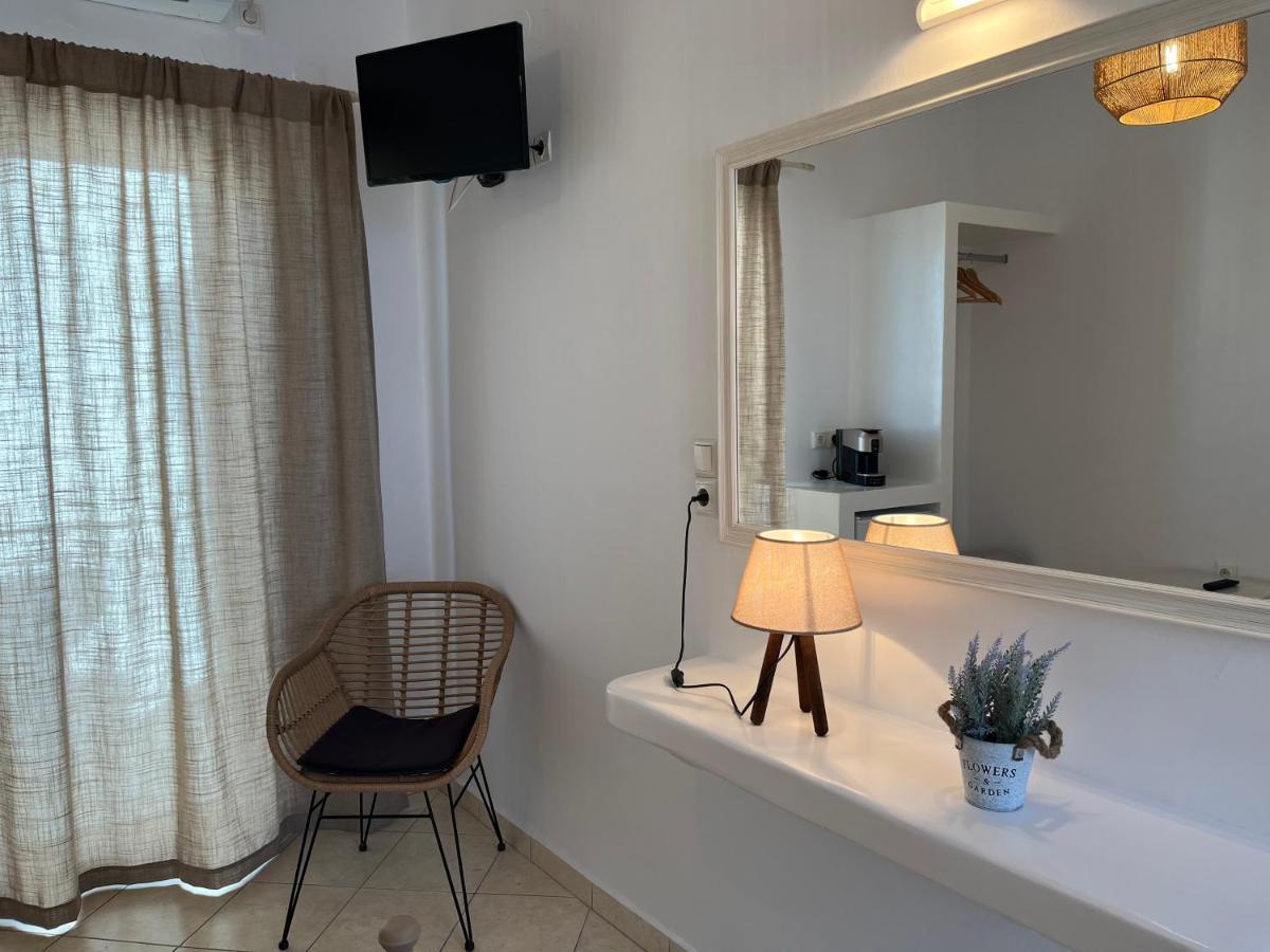 Hotel Chrisoula Antiparos Town المظهر الخارجي الصورة